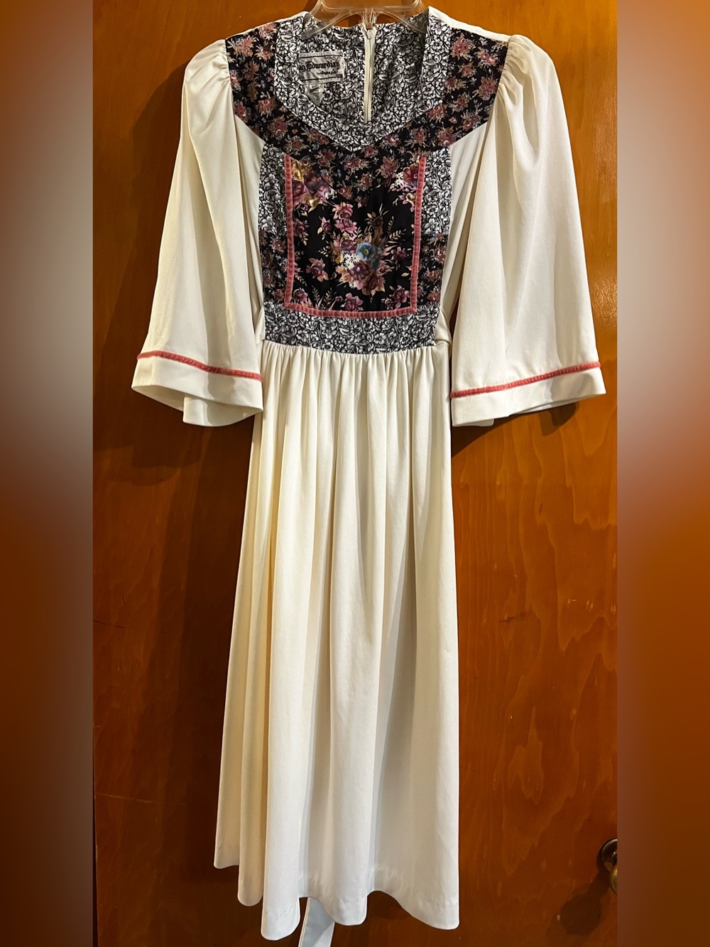 Young Edwardian by Arlen’s Cream Floral-Paneled Midi Dress with flowing Sleeves